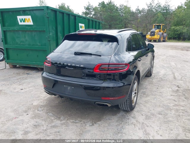 صورة 4 لـ 2017 Porsche MACAN
