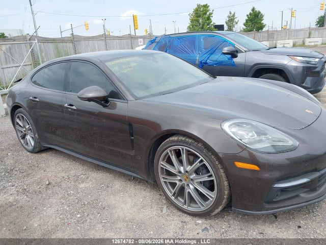 صورة 13 لـ 2019 Porsche PANAMERA 4