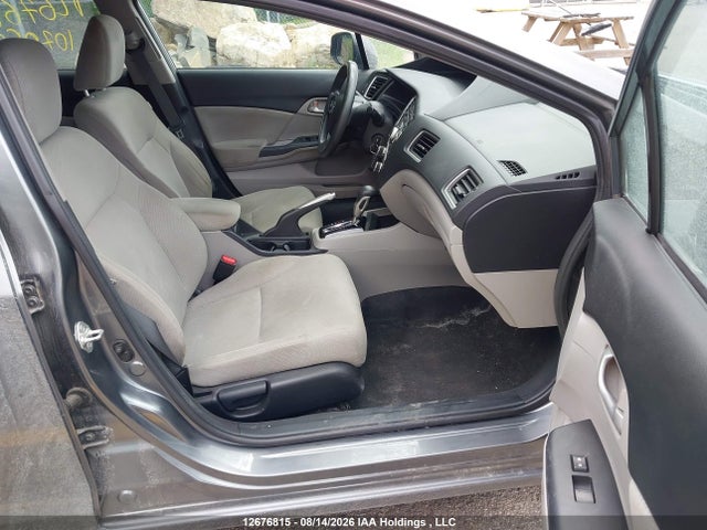 صورة 8 لـ 2013 Honda CIVIC