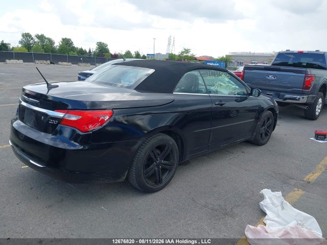 2011 Chrysler 200 TOURING 照片 4