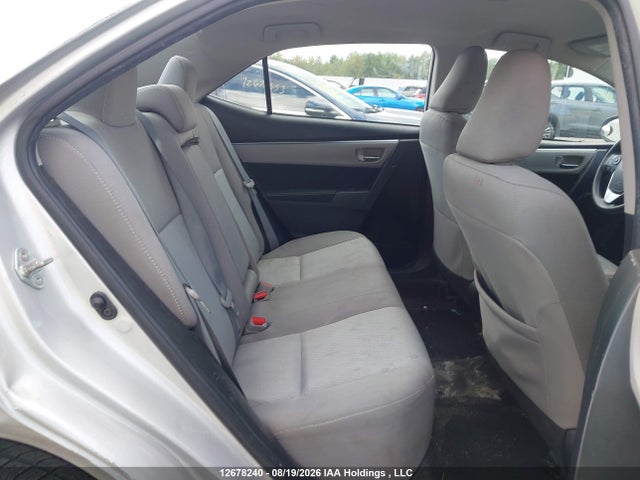 2016 Toyota COROLLA LE photo 8
