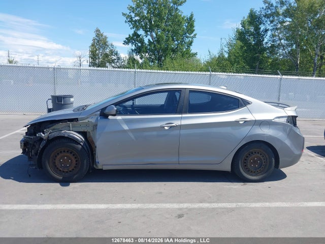 2015 Hyundai ELANTRA — фото 14