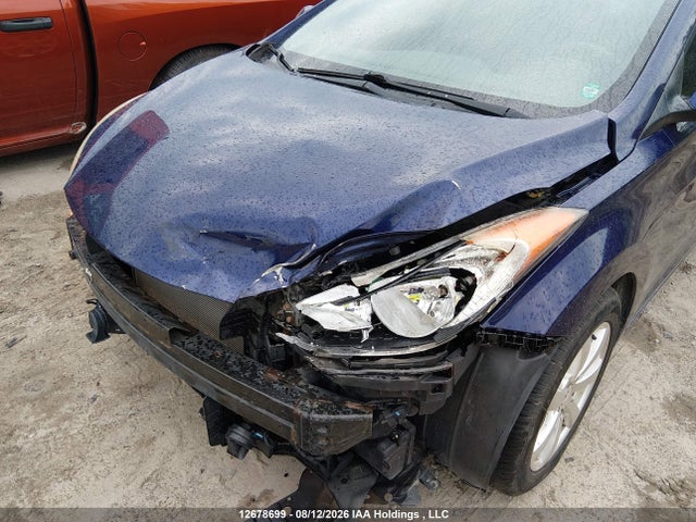 2013 Hyundai ELANTRA 照片 6