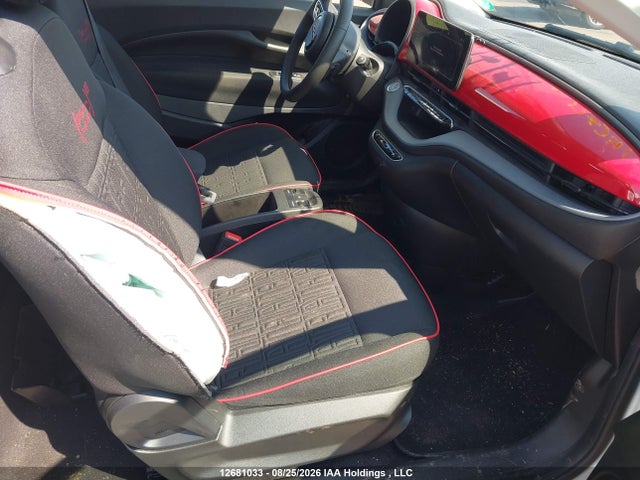 2024 FIAT 500 E RED 照片 5