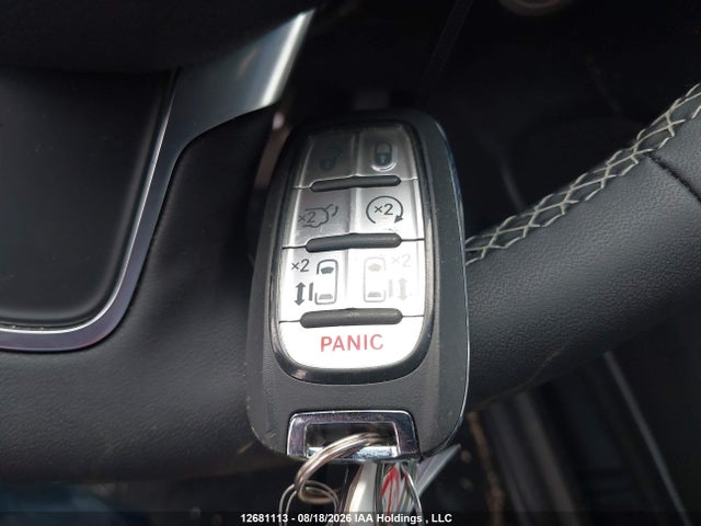 2026 Chrysler PACIFICA LIMITED — миниатюра 11