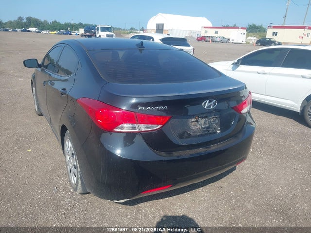 2013 Hyundai ELANTRA GLS/LIMITED 照片 3