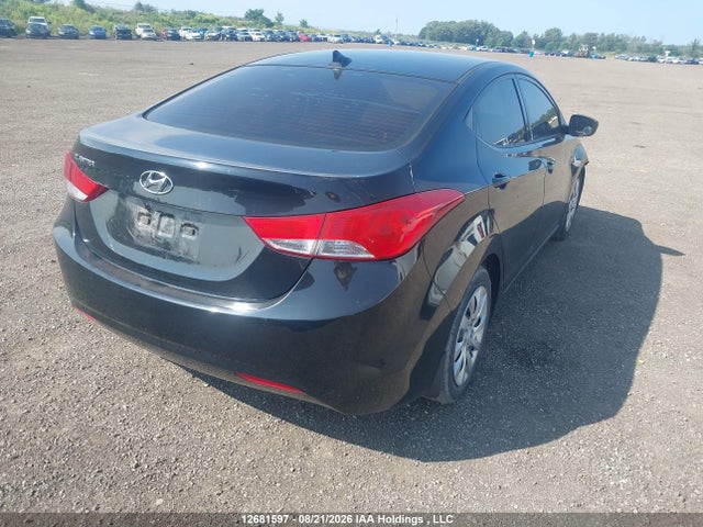 2013 Hyundai ELANTRA GLS/LIMITED 照片 4
