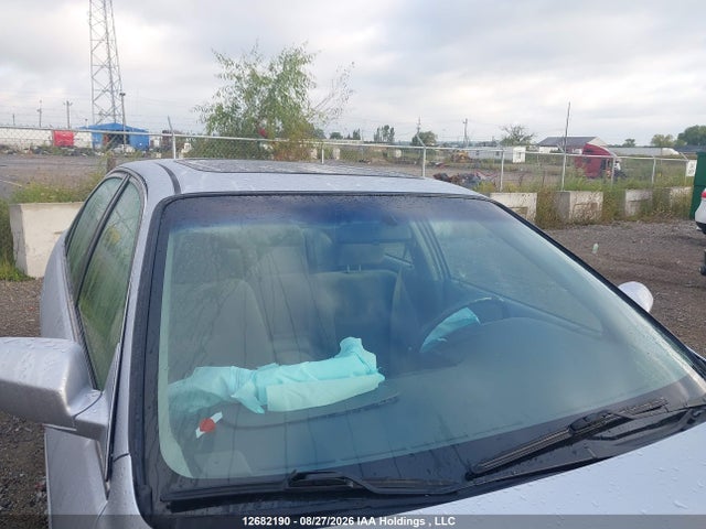 2002 Honda ACCORD SE photo 16
