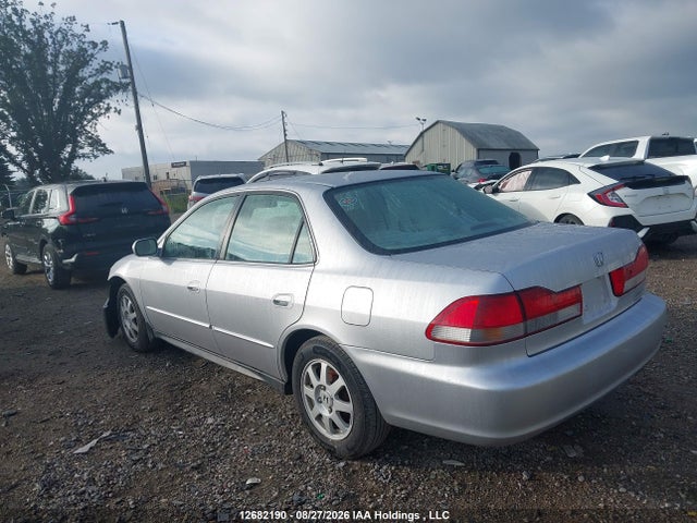 2002 Honda ACCORD SE photo 3
