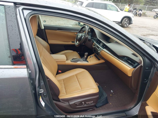 صورة 5 لـ 2016 Lexus ES 350 350
