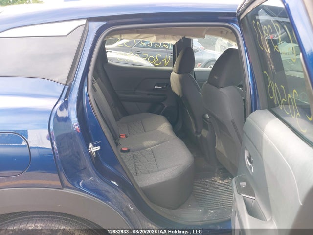 صورة 8 لـ 2025 Nissan KICKS SV