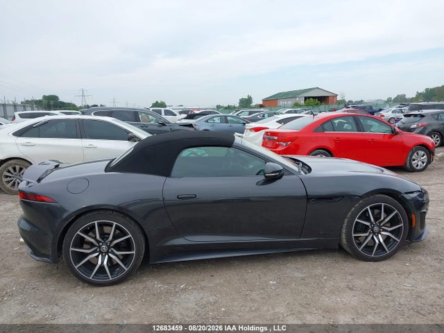 صورة 14 لـ 2024 Jaguar F-TYPE P575 R75