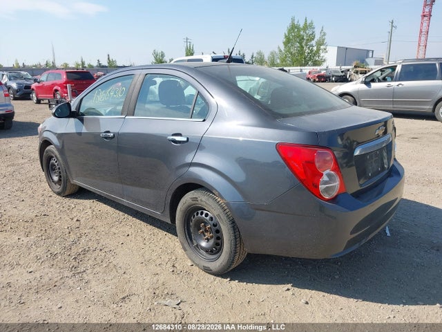 2013 Chevrolet SONIC LT AUTO 缩略图 3