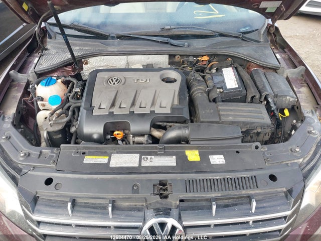 صورة 10 لـ 2013 Volkswagen PASSAT SE