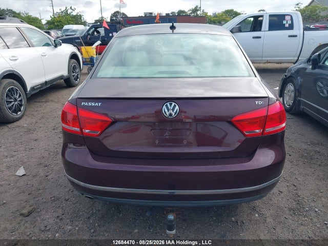 صورة 16 لـ 2013 Volkswagen PASSAT SE