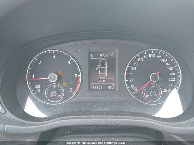 صورة 7 لـ 2013 Volkswagen PASSAT SE