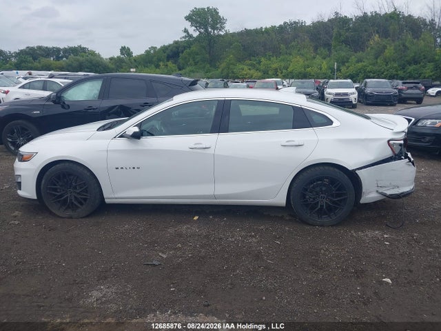 2022 Chevrolet MALIBU RS 照片 14