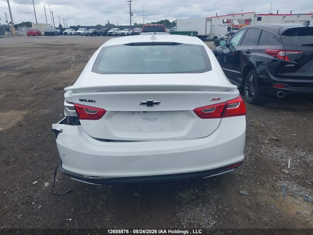 2022 Chevrolet MALIBU RS 照片 16