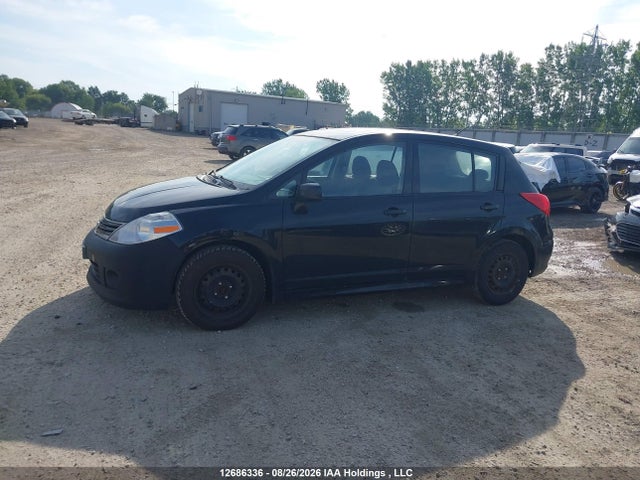 2010 Nissan VERSA 1.8SL 照片 15