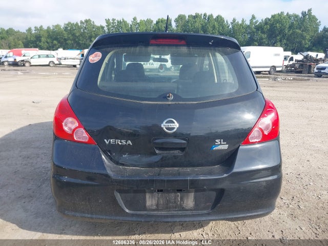 2010 Nissan VERSA 1.8SL 照片 17