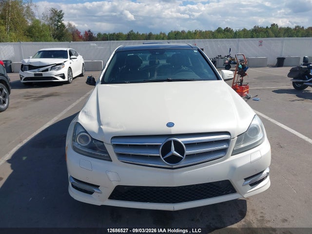 2012 Mercedes-BENZ C 300 4MATIC — фото 13