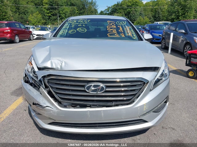 2016 Hyundai SONATA SE 照片 12