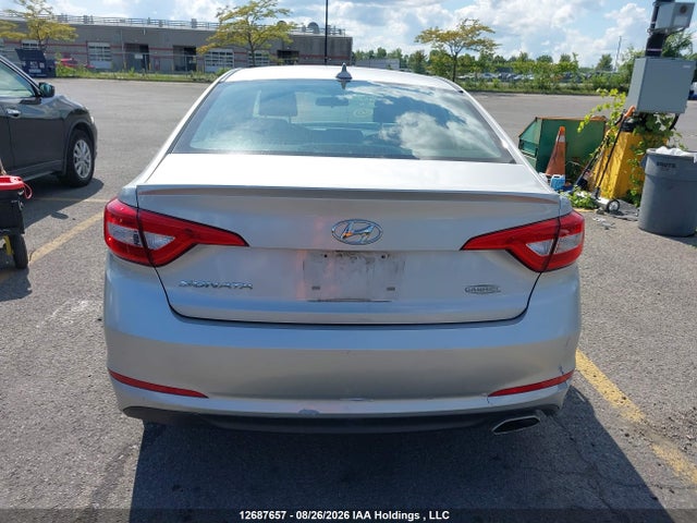 2016 Hyundai SONATA SE 照片 16