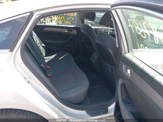2016 Hyundai SONATA SE 照片 8
