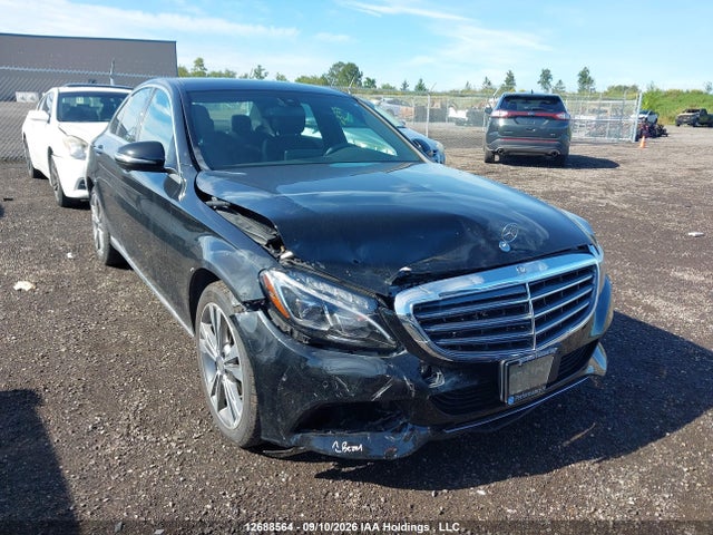 2016 Mercedes-BENZ C 300 4MATIC 照片 1