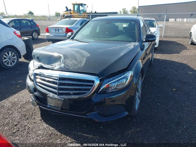2016 Mercedes-BENZ C 300 4MATIC 照片 2