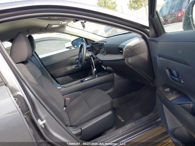 صورة 5 لـ 2026 Nissan KICKS S