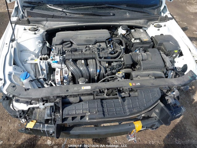 صورة 10 لـ 2025 Hyundai ELANTRA SEL SPORT