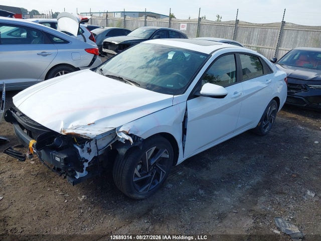 صورة 2 لـ 2025 Hyundai ELANTRA SEL SPORT