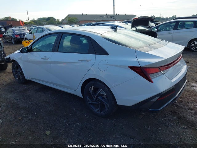 صورة 3 لـ 2025 Hyundai ELANTRA SEL SPORT