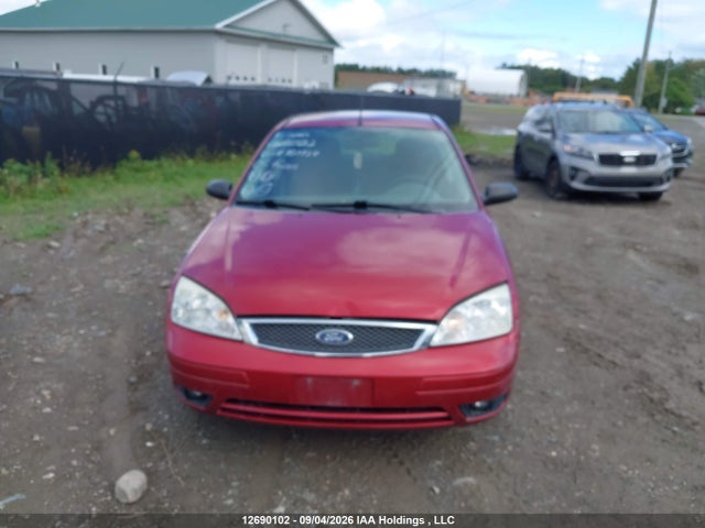 صورة مصغرة 13 لـ 2005 FORD FOCUS ZX5