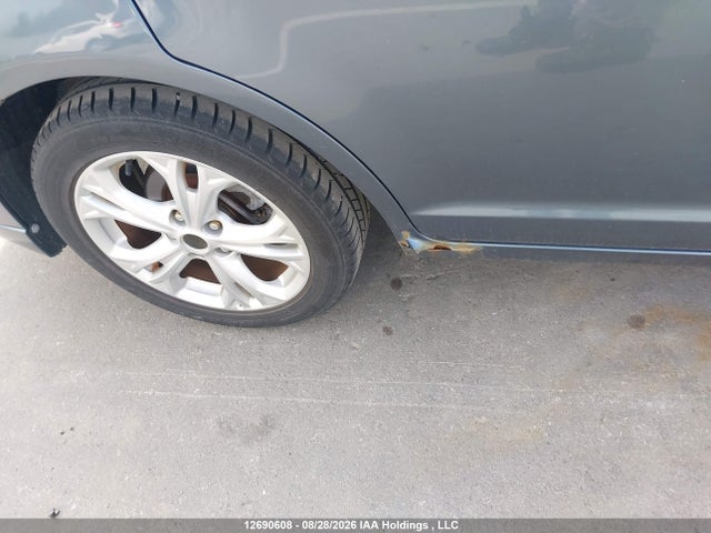 2012 FORD FUSION SE 缩略图 19