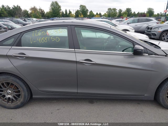 2012 Hyundai SONATA GL 照片 13