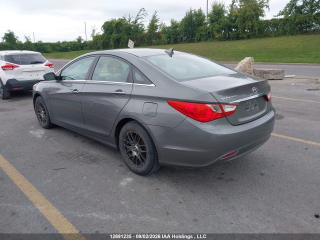2012 Hyundai SONATA GL 照片 3