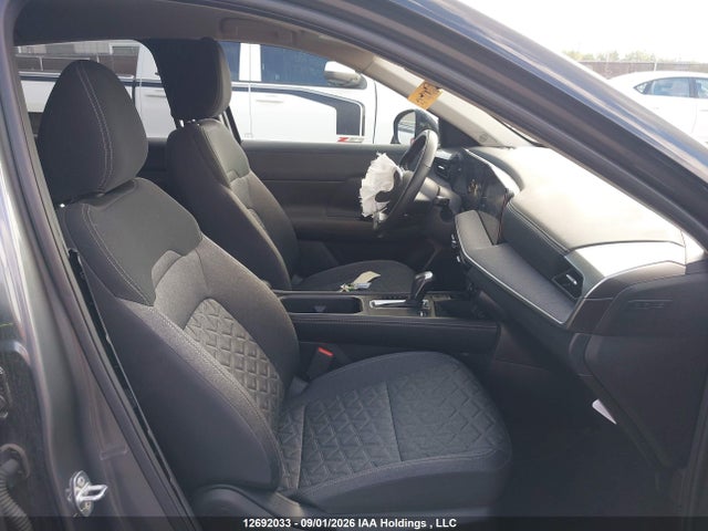 صورة 5 لـ 2025 Nissan KICKS SV