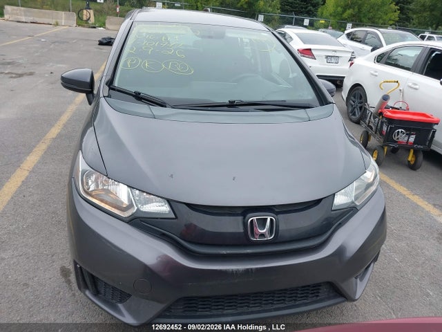 2016 Honda FIT LX — фото 13
