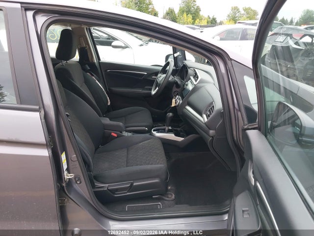 2016 Honda FIT LX — фото 5