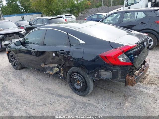صورة 14 لـ 2019 Honda CIVIC SPORT