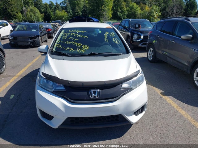 2015 Honda FIT LX — фото 12