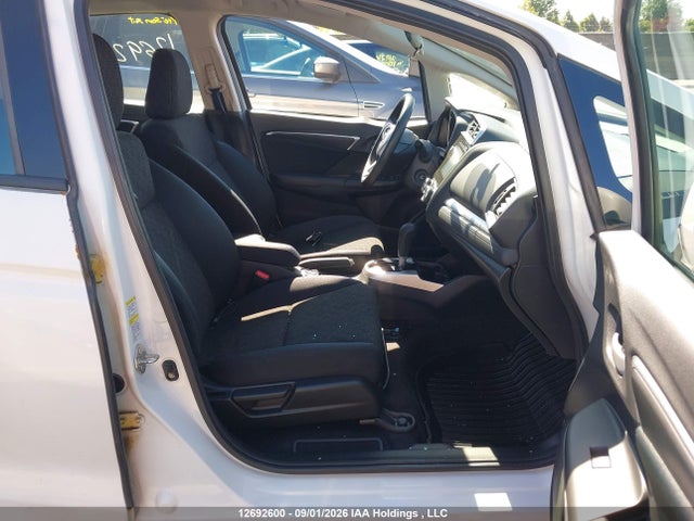 2015 Honda FIT LX — фото 5