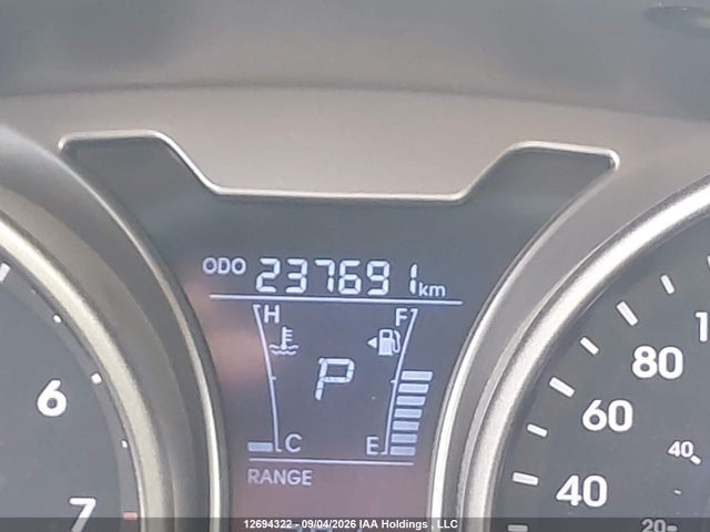 صورة 15 لـ 2012 Hyundai VELOSTER
