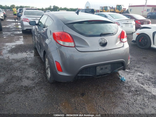 صورة 3 لـ 2012 Hyundai VELOSTER