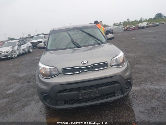 2018 KIA SOUL LX 照片 12