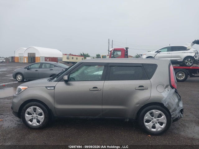 2018 KIA SOUL LX 照片 14