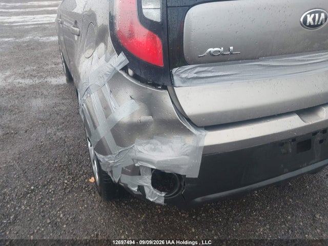 2018 KIA SOUL LX 照片 18