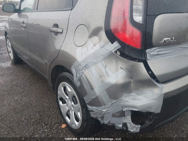 2018 KIA SOUL LX 照片 6